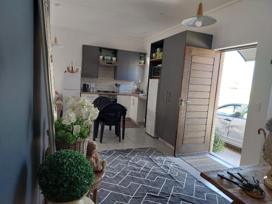 To Let 2 Bedroom Property for Rent in Mooikloof Country Estate Western Cape
